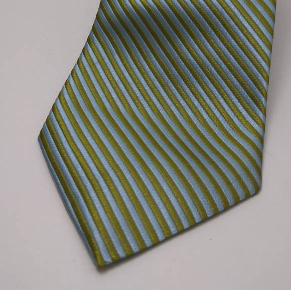 Como Seda Tie - Picture 1 of 3